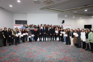 Yenidoğan Canlandırma / Neonatal Resüsitasyon Programı (NRP) Eğitimi Düzenlendi