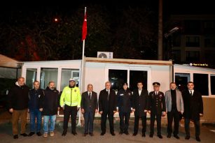 Vali Erol ve OBB Başkanı Güler, Yılbaşı Gecesi Çalışan Kamu Görevlilerini Ziyaret Etti