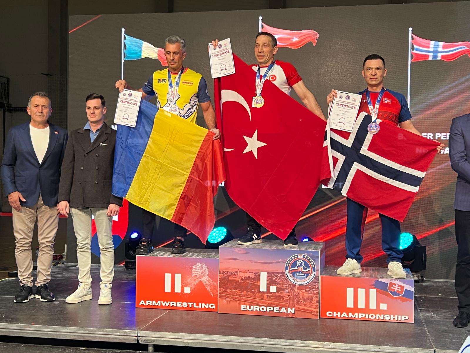 Avrupa Bilek Güreşi Şampiyonası’nda Ordu’ya Madalyalar Geldi