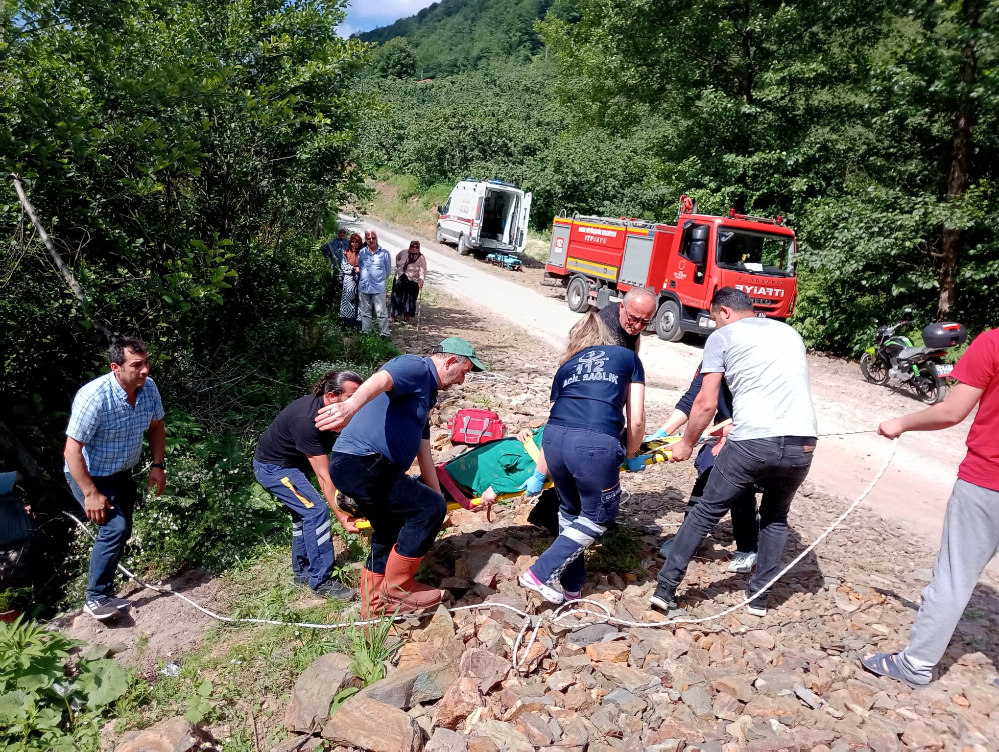 Ünye’de ATV Kazası: Uçuruma Yuvarlanan İki Kişi Kurtarıldı